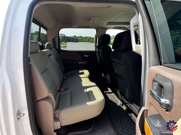 2018-gmc-sierra-z71-slt-truck-image-58
