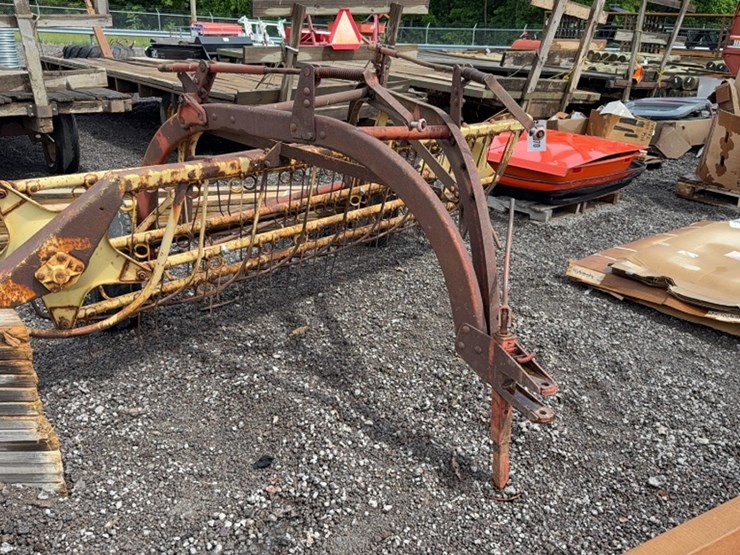 new-holland-256-image-1