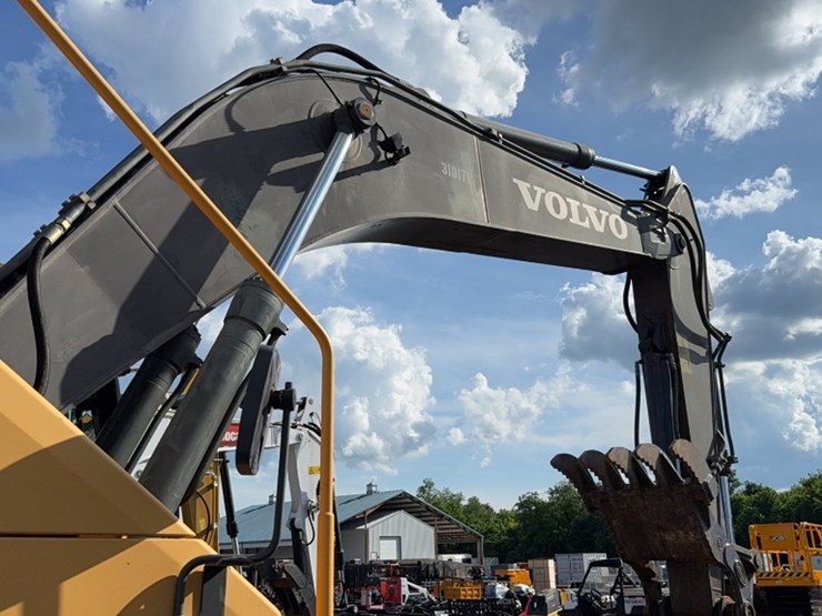 volvo-ec250el-image-8