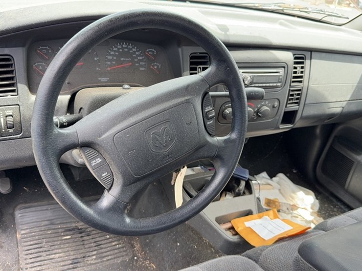 2003-dodge-dakota-image-17