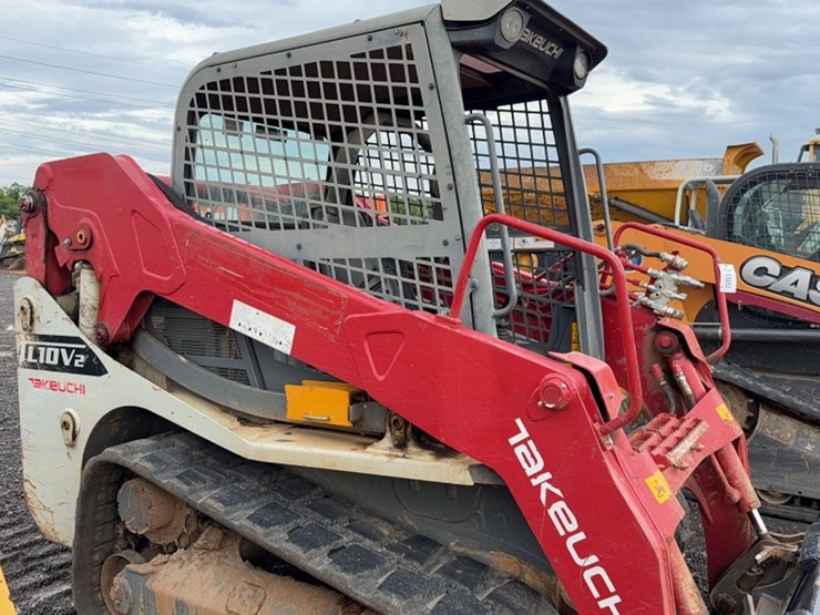 takeuchi-tl10v2-image-5