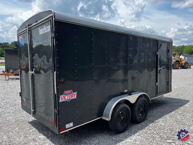 2023-interstate-west-victory-16’-enclosed-t/a-tag-trailer-image-3