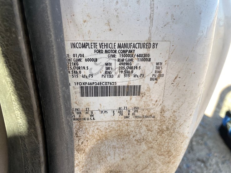 2004-ford-f450-image-22