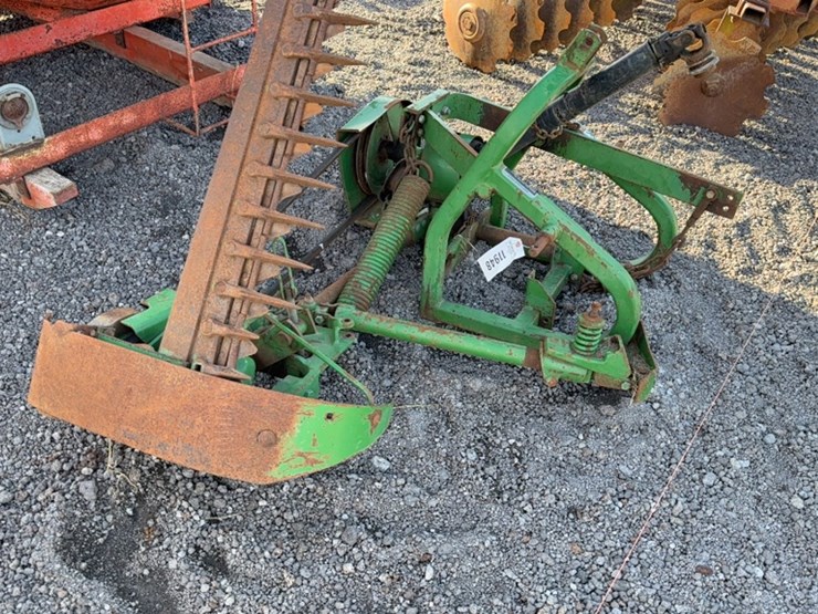 john-deere-7-image-2