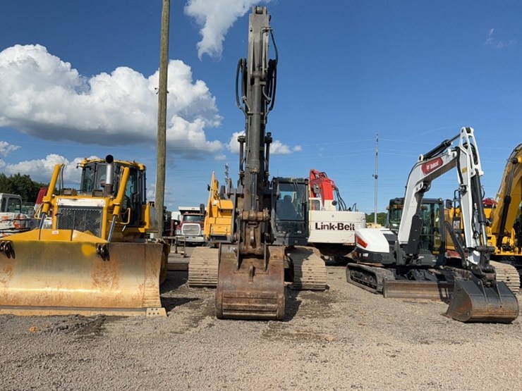 volvo-ec250el-image-2