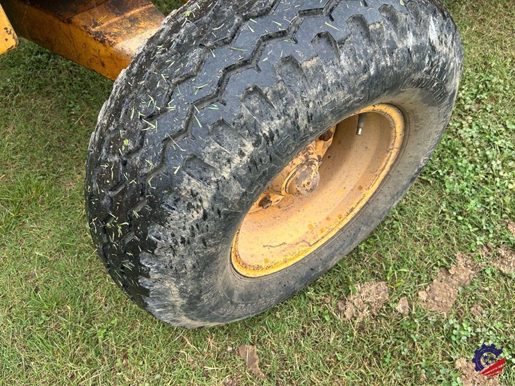 1989-john-deere-310-image-9