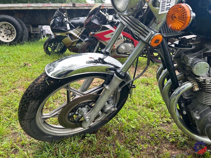 2008-suzuki-gs550e-motorcycle-image-5