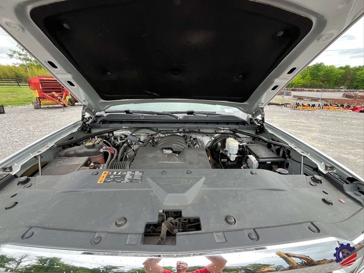 2017-chevrolet-silverado-lt-pickup-truck-image-51