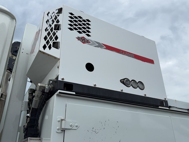2019-imt-10000-image-17