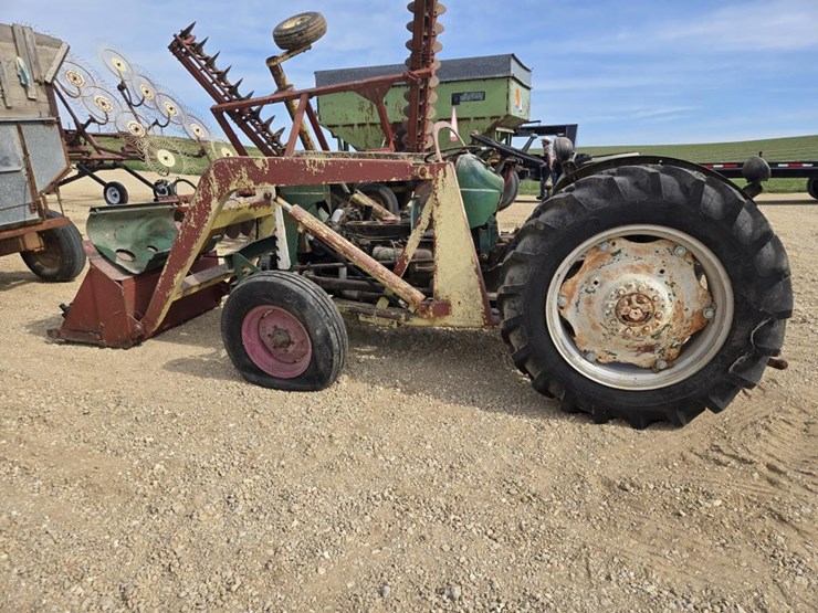 oliver-super-55-image-2