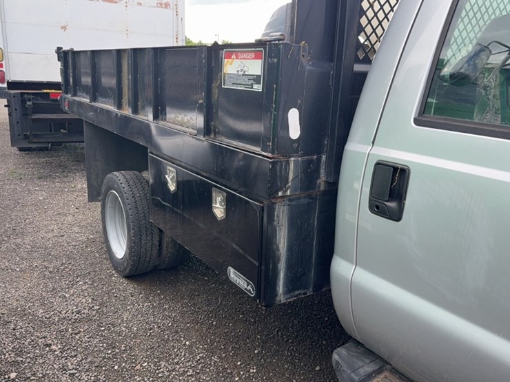 2008-ford-f550-image-7