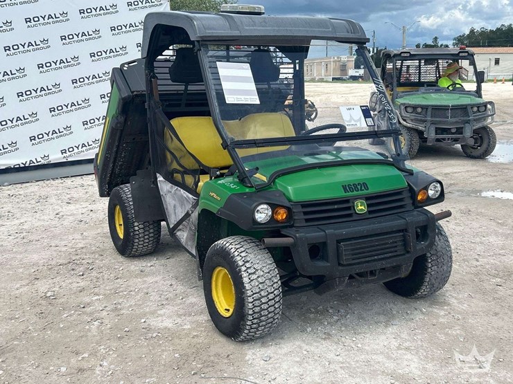 john-deere-gator-image-2