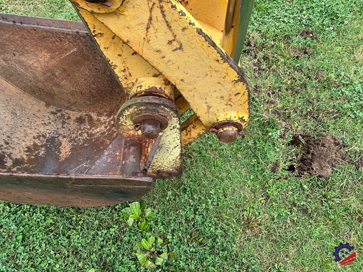 1989-john-deere-310-image-57