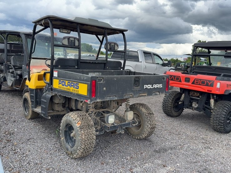 #3083-•-polaris-professional-utv-image-8