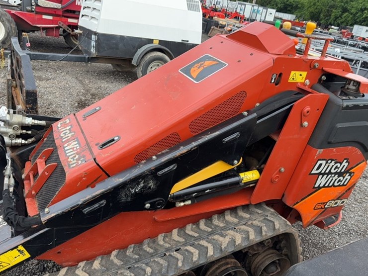 ditch-witch-sk800-image-14