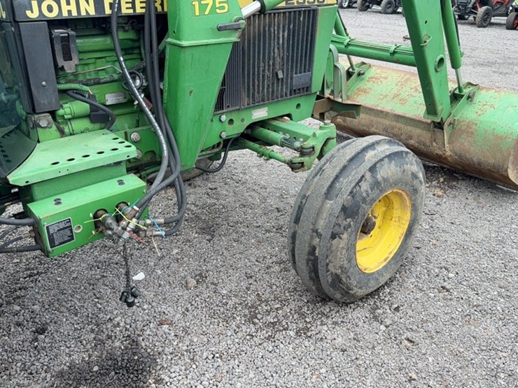 john-deere-2355-image-5