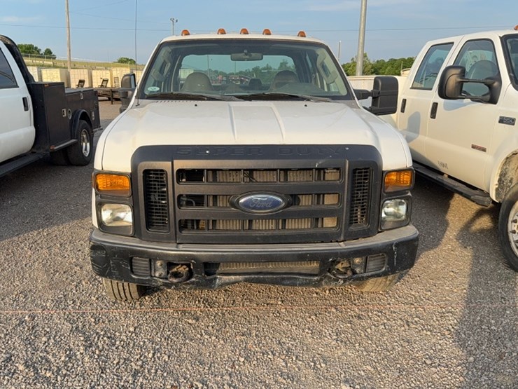 2008-ford-f350-image-2