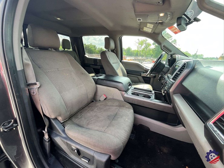 2016-ford-f150-xlt-image-60