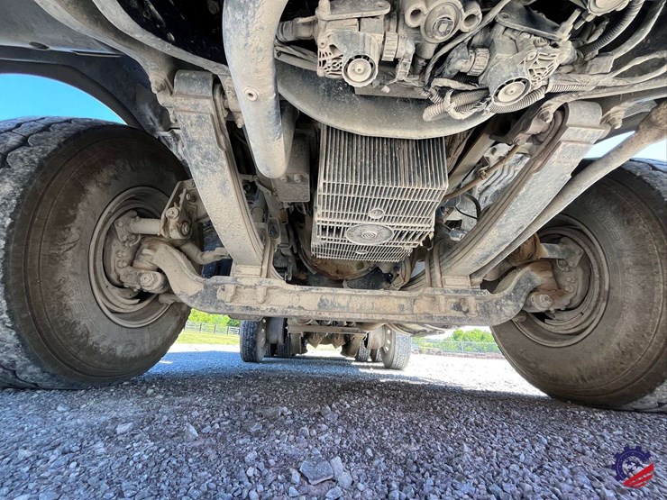2017-kenworth-t680-image-22