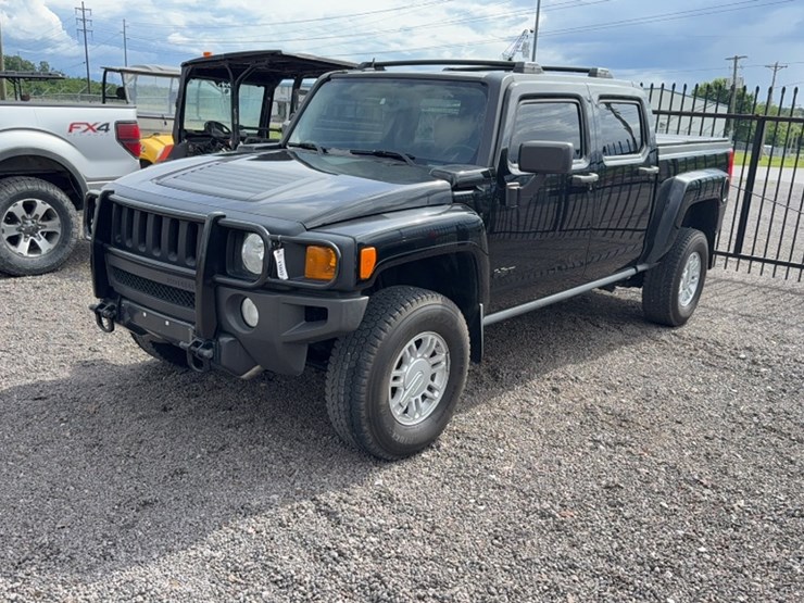 #3012-•-2009-hummer-h3t-pickup-truck-image-1