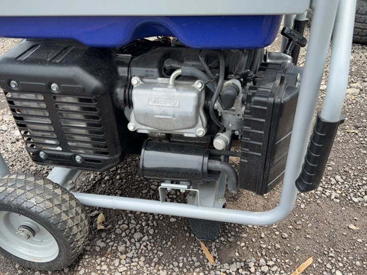 #6099-•-yamaha-7200-generator-w/gas-engine-image-6