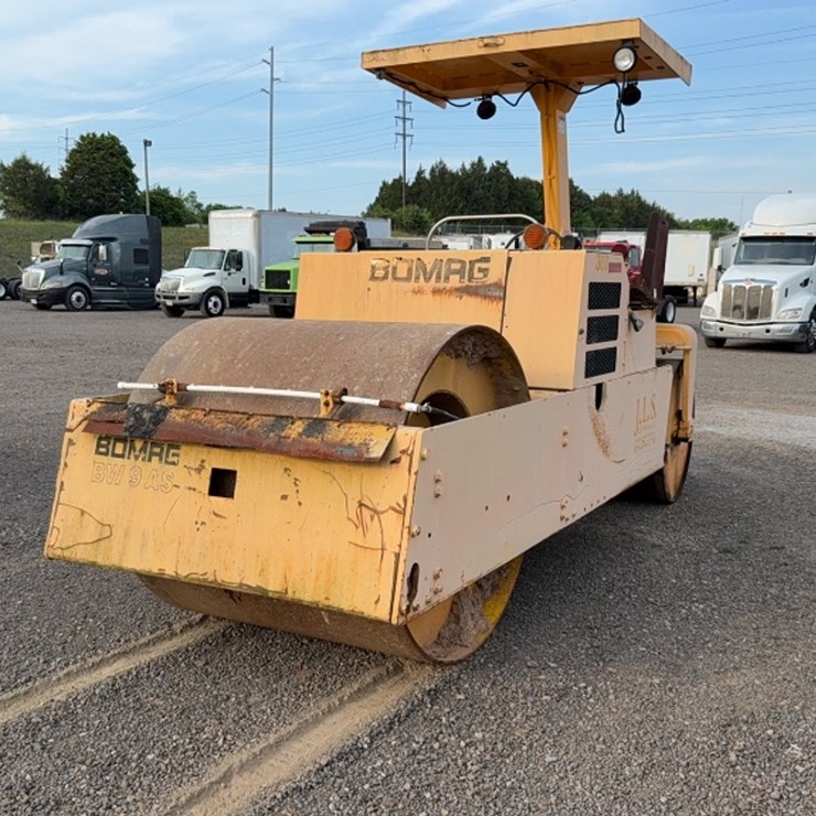 BOMAG BW9AS