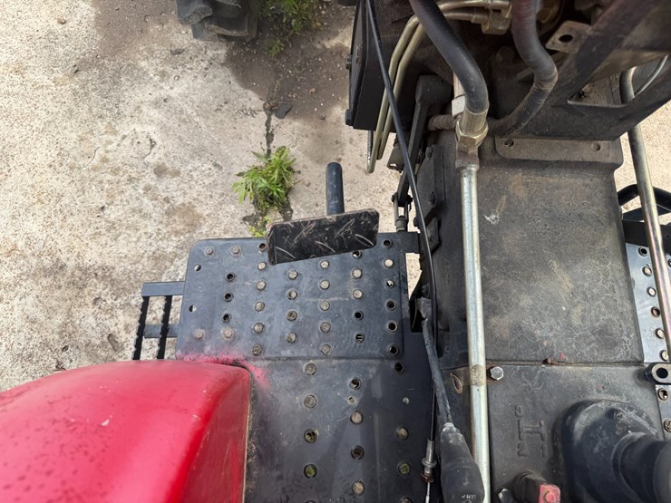 2006-farm-pro-2420-image-54