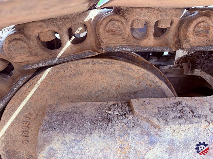 2014-komatsu-pc360-lc-10-image-53