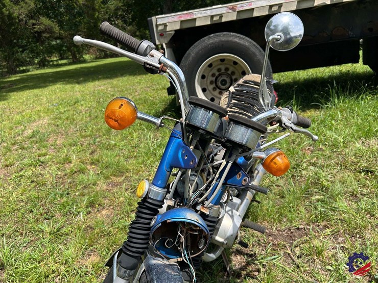 yamaha-100-motorcycle-image-16