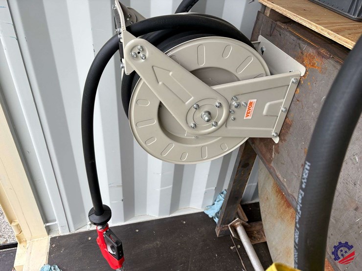 completely-self-contained-jobsite-fuel-container-image-26