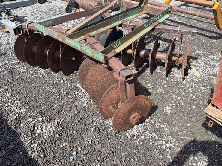 john-deere-7-image-3