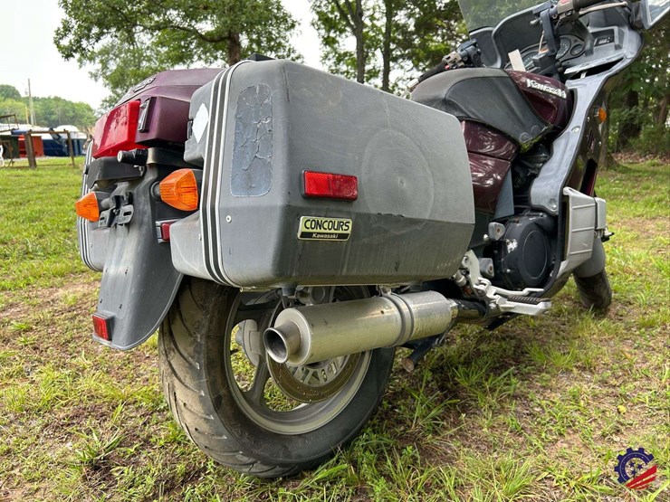 1995-kawasaki-concours-motorcycle-image-24