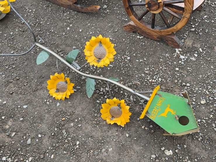 #6066-•-metal-john-deere-bird-houses-image-2