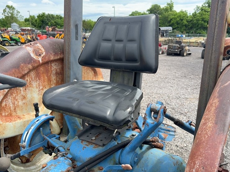 ford-4610-image-18