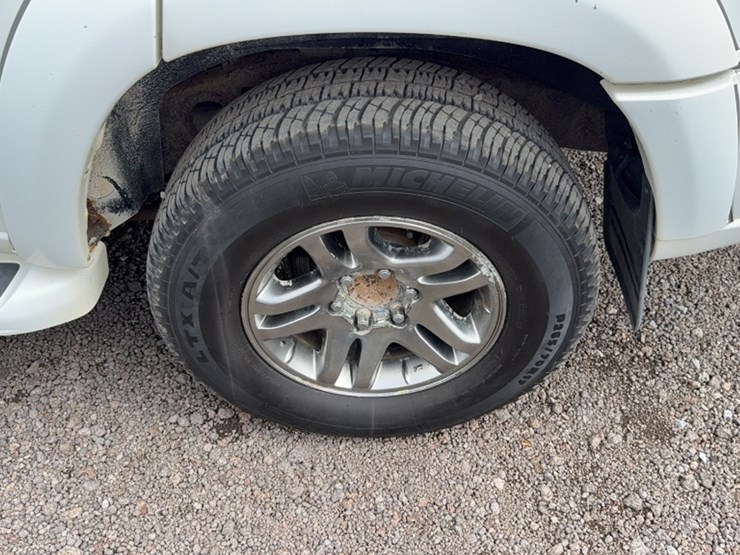 2007-toyota-sequoia-image-14