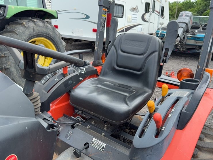 kubota-b2650-image-14