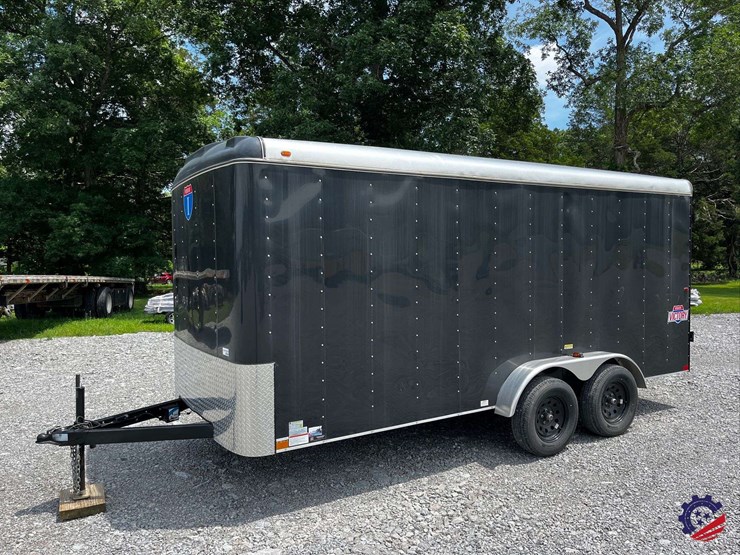 2023-interstate-west-victory-16’-enclosed-t/a-tag-trailer-image-1