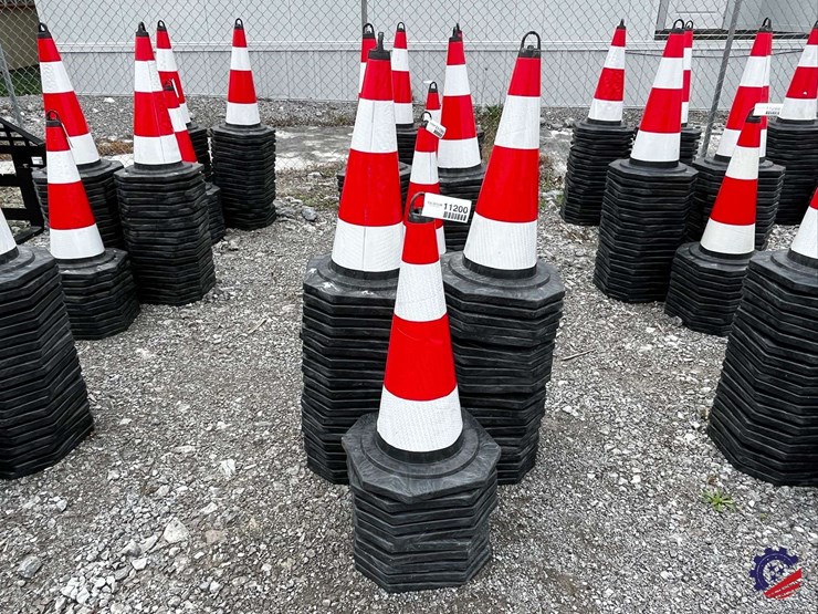unused-2026-ce-irstc-safety-traffic-cones-image-2