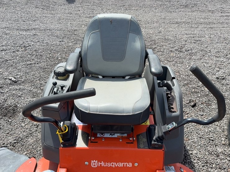 husqvarna-z248f-image-6