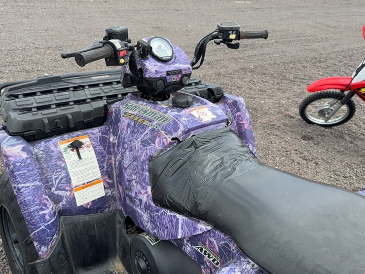 polaris-sportsman-700-image-10