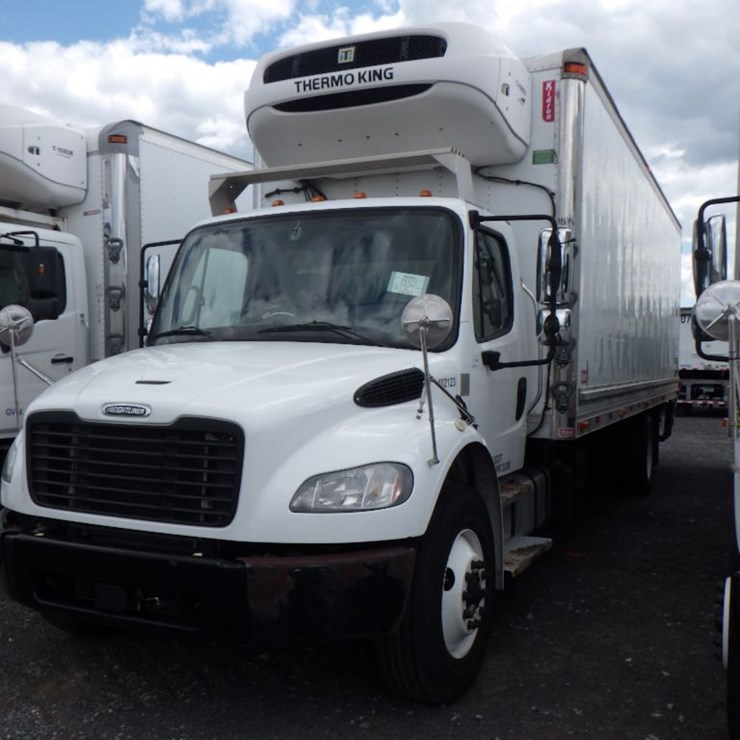 2020 FREIGHTLINER M2 106