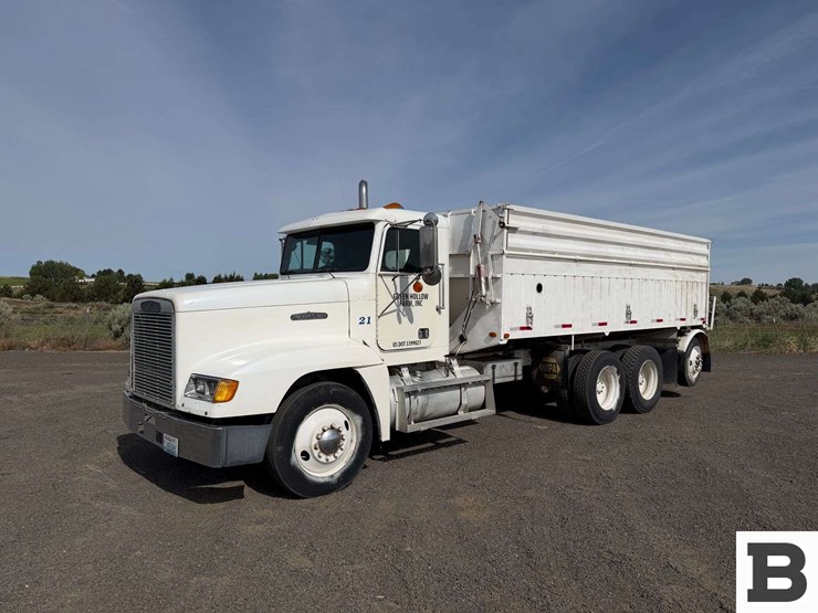 1989-freightliner-fld120-image-2