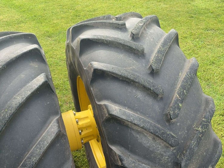 2013-john-deere-9510r-image-44