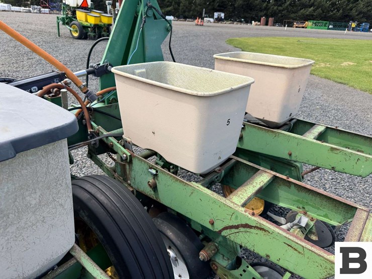 john-deere-6-image-24