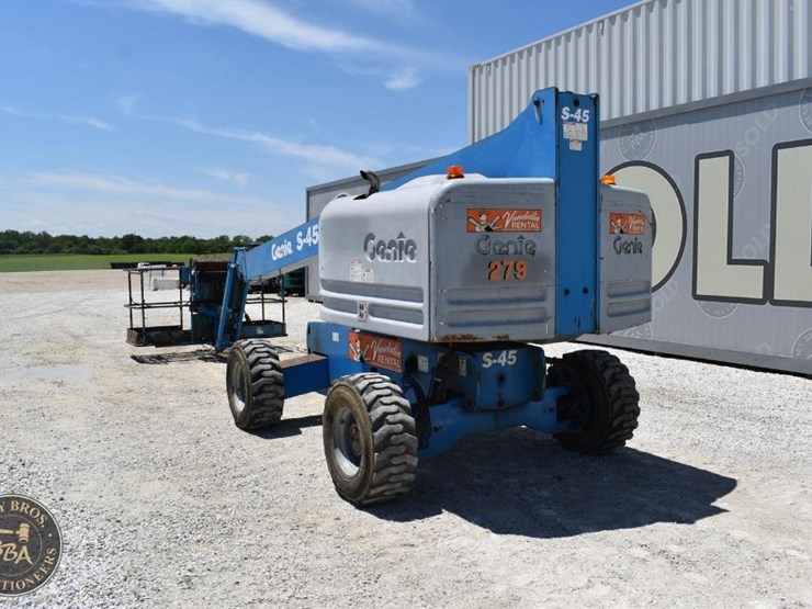 2014-genie-s45-image-8