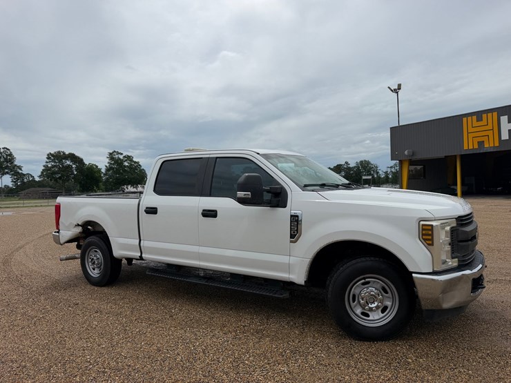 2019-ford-f250-image-2