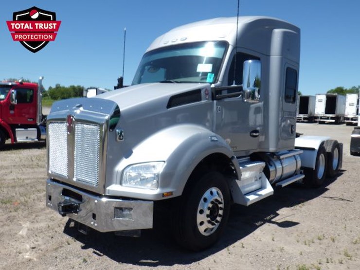 2019-kenworth-t880-image-1