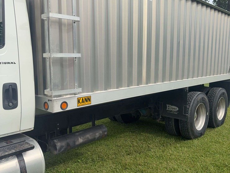 2003-international-durastar-4400-image-6