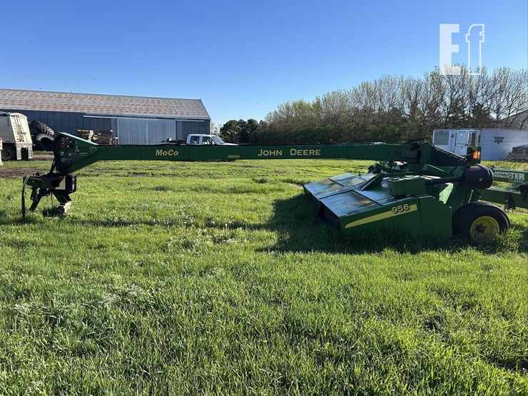 2011-john-deere-956-image-5