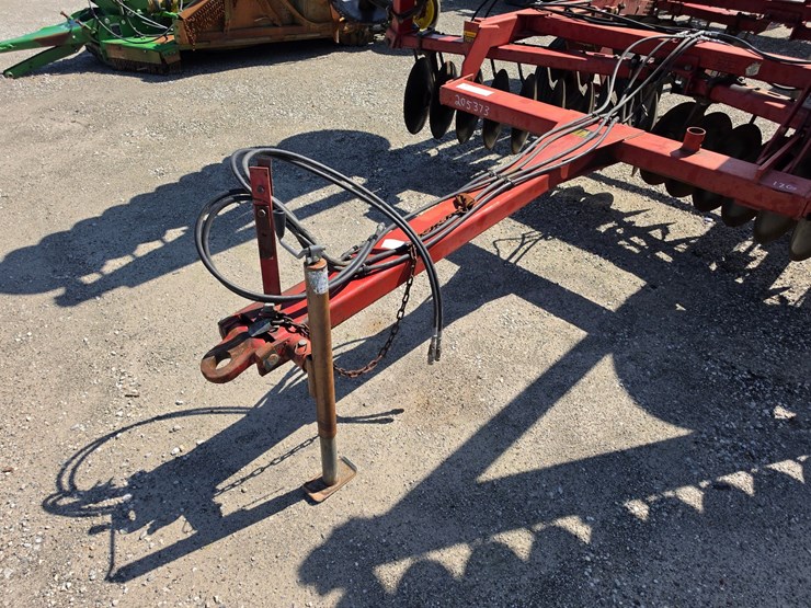 case-ih-3900-image-2